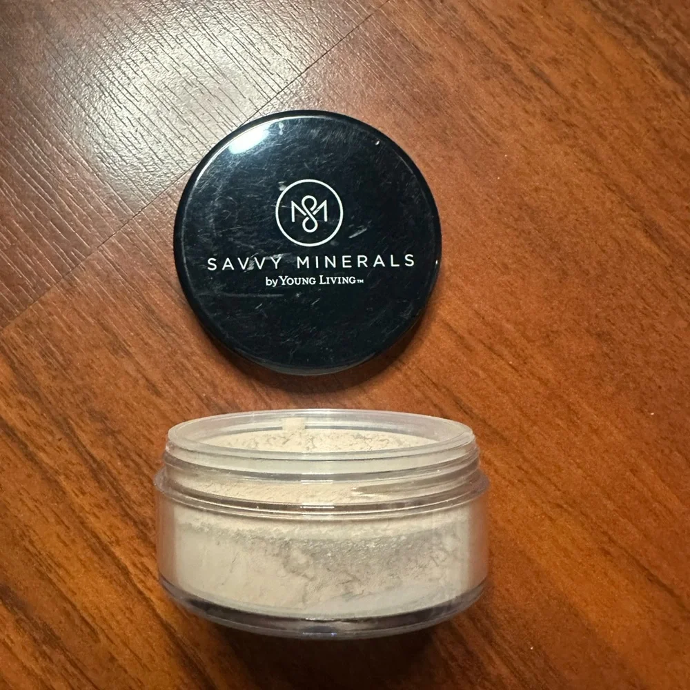 Loose Powder Foundation - Cream